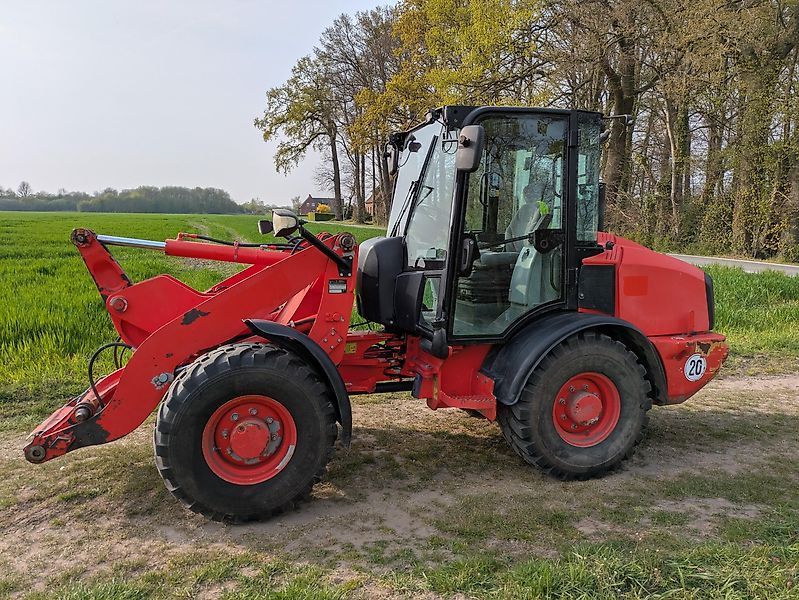Caterpillar 906H Колесный погрузчик 24 999 €