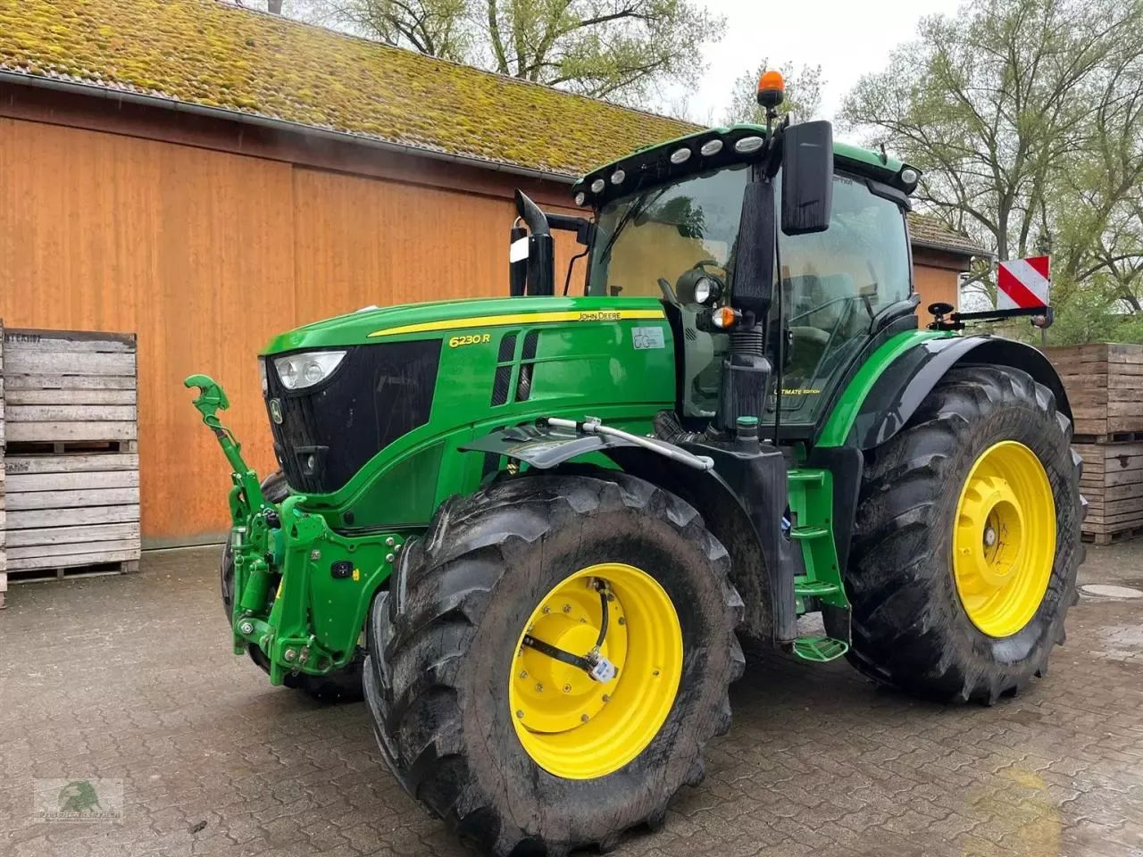 E-FARM: John Deere 6230 R - Tractor - id WUEV5MU - 139.500 € - Año: 2019 - Horas: 2700,Potencia del motor: 280,Alemania