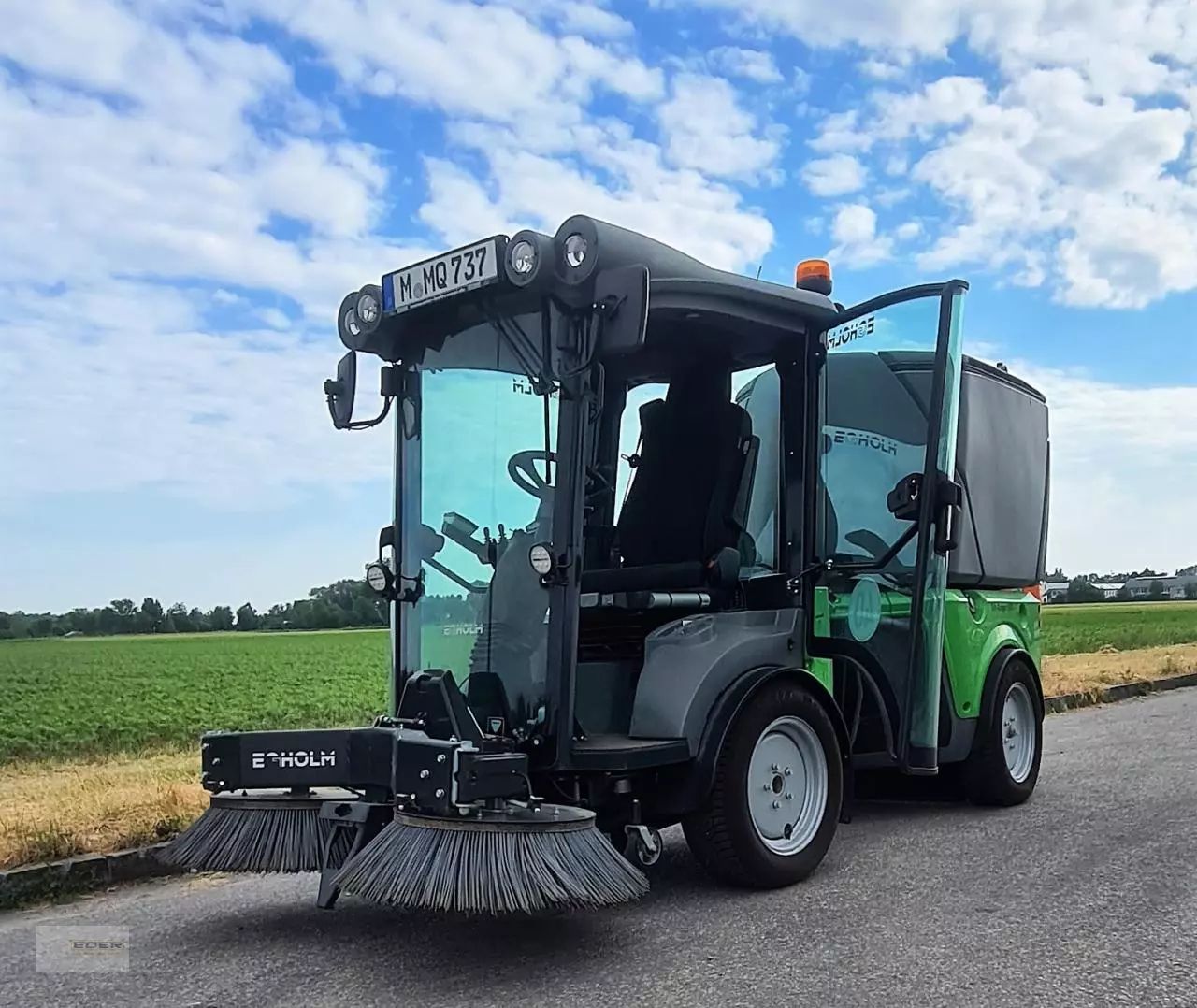 E-FARM: Egholm city ranger 3070 - Equipamiento municipal - id UEXDDSZ - 70.000 € - Año: 2020 - Alemania