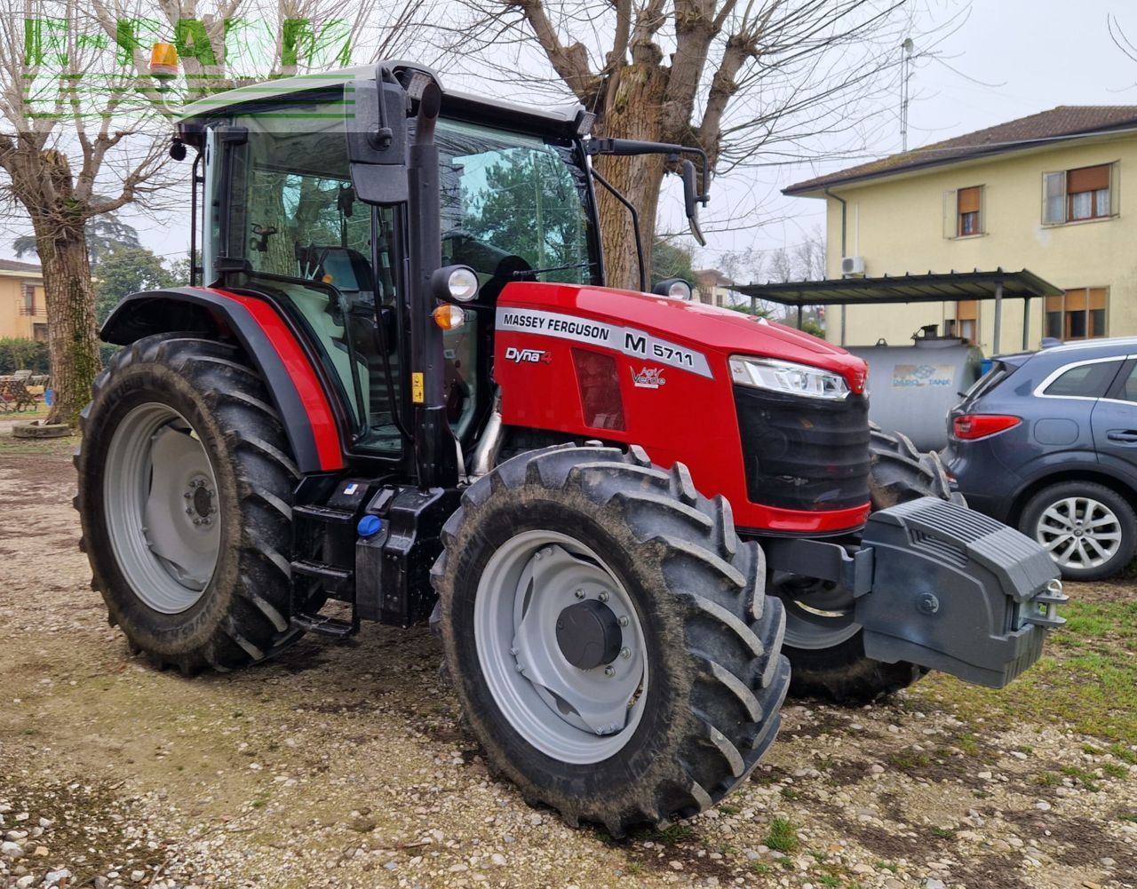 Massey Ferguson 5711 M Tractor €55,000