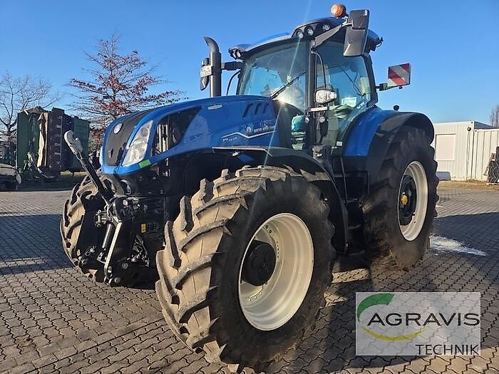 New Holland T7.315 HD Traktor 184.000 €