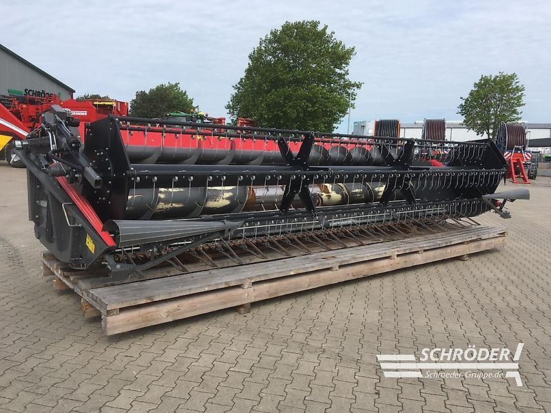 E-FARM: Massey Ferguson 6,20 PF - Header - id B4MPYFC - €12,885 - Year of construction: 2016 - Germany