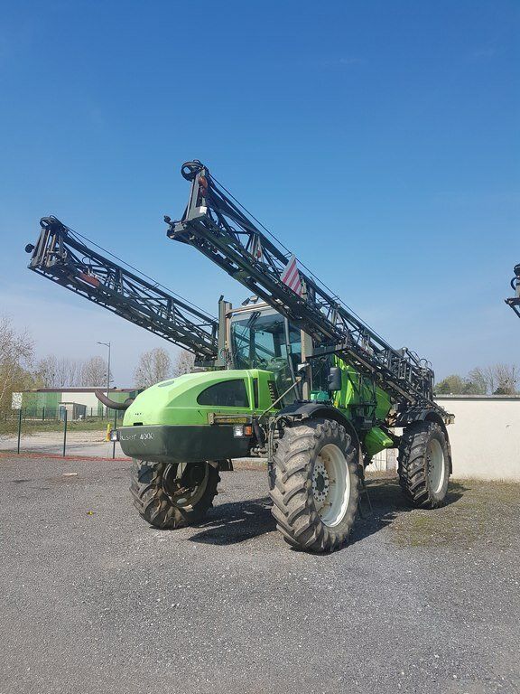 E-FARM: Tecnoma laser 4000 - Pflanzenschutzspritze - id 8PKYGTL - 18.000 € - Baujahr: 2003 - Abgelesene Motorstunden: 4.500,Frankreich