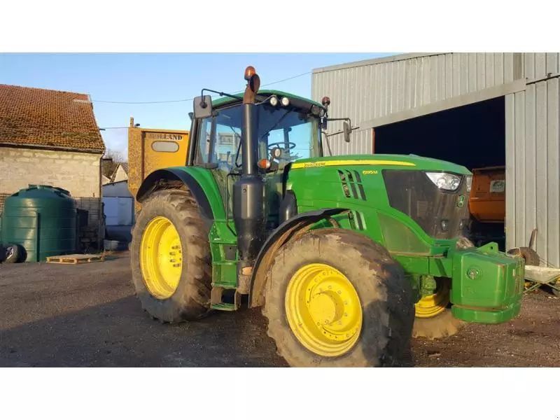 John Deere 6195 M Tractor 70.000 €