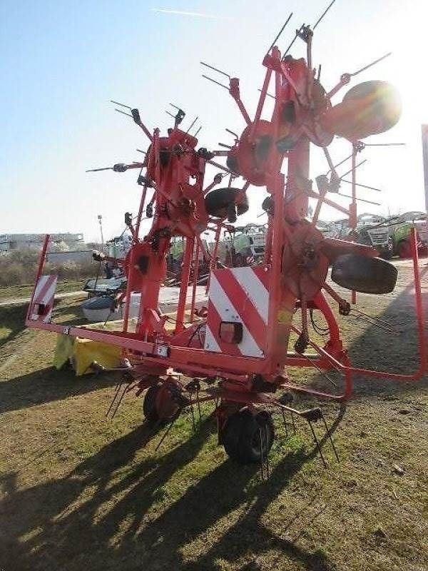 Kuhn GF 8702 Høvender 5.000 €