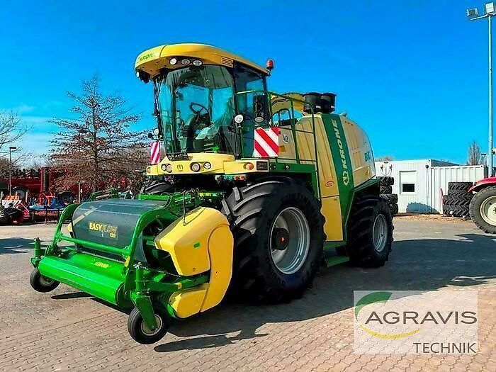 E-FARM: Krone BiG X 1100 - Savaeigis pašarų smulkintuvas - id TJGKJ8J - 94 400 € - Gamybos metai: 2015 - Variklio darbo valandos: 5 229,Variklio galia (AG): 1 100,Vokietija