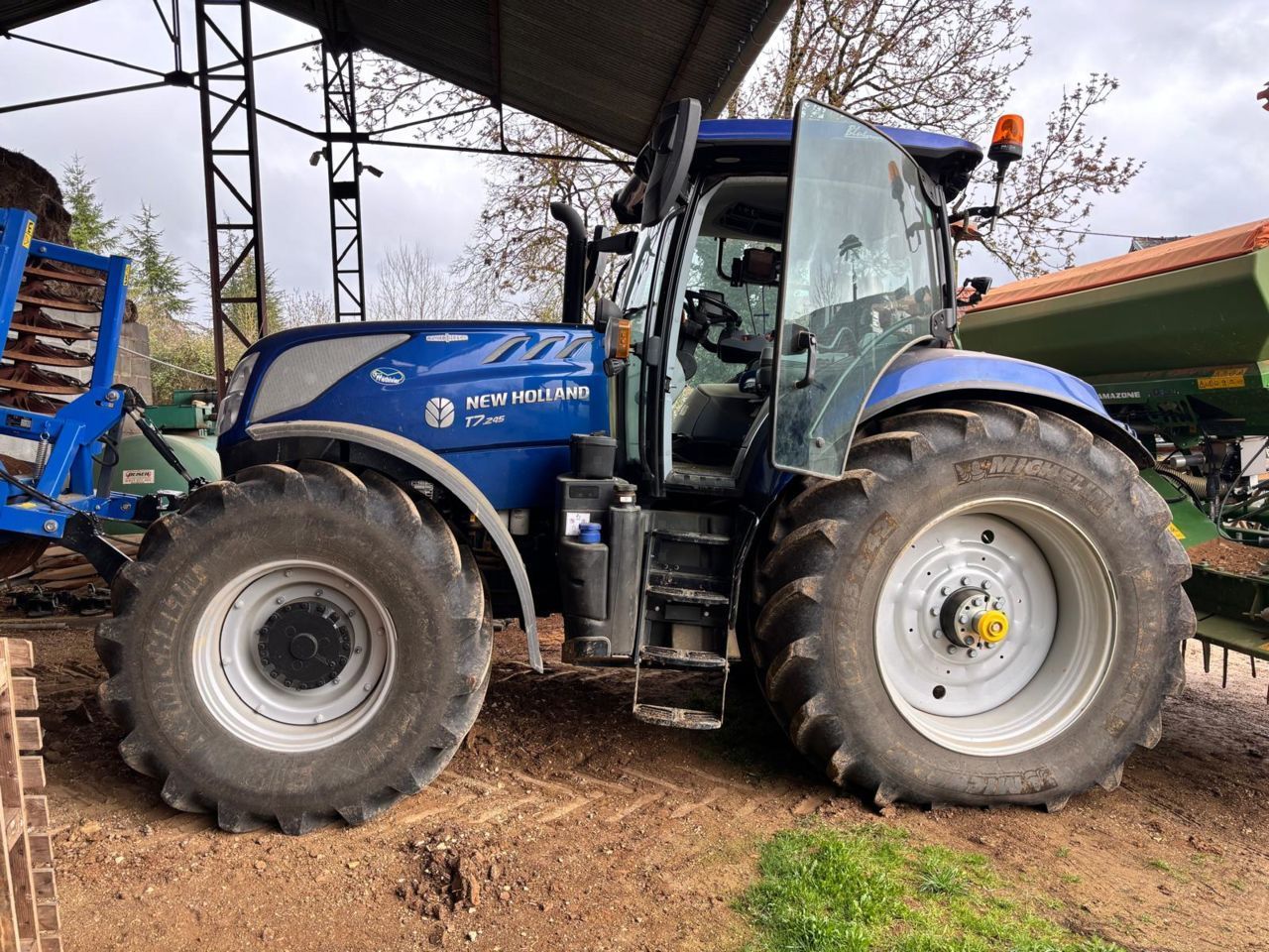 New Holland T7.245 Tractor 138.000 €