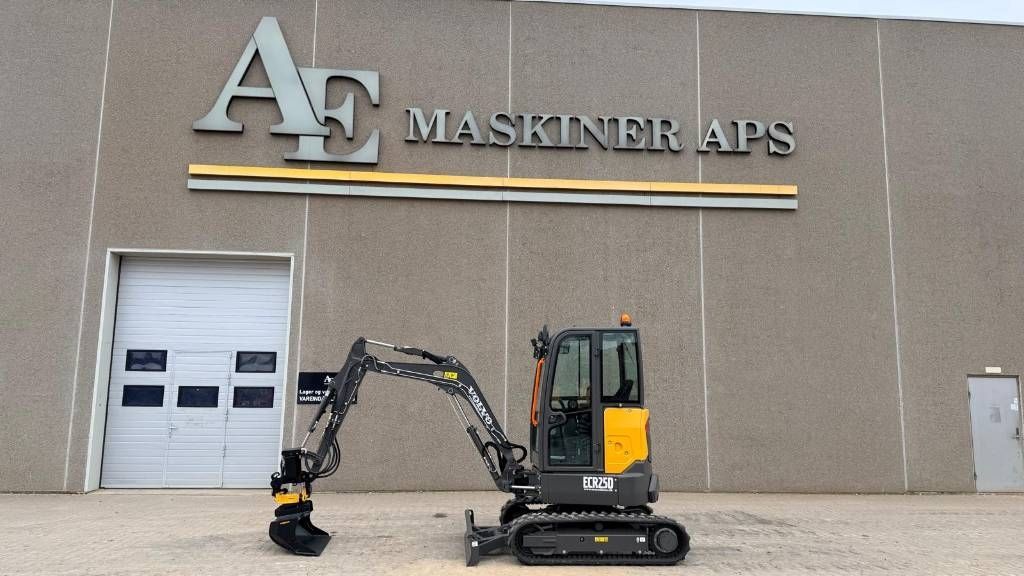 VOLVO ecr 25 d Minikoparka