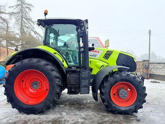 Claas Axion 830 CMATIC Traktor 70.262 €