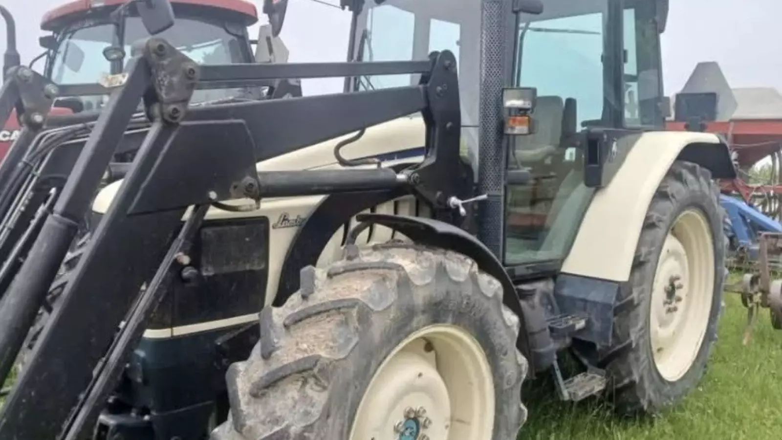 Lamborghini Premium 950 Traktor 22 083 €