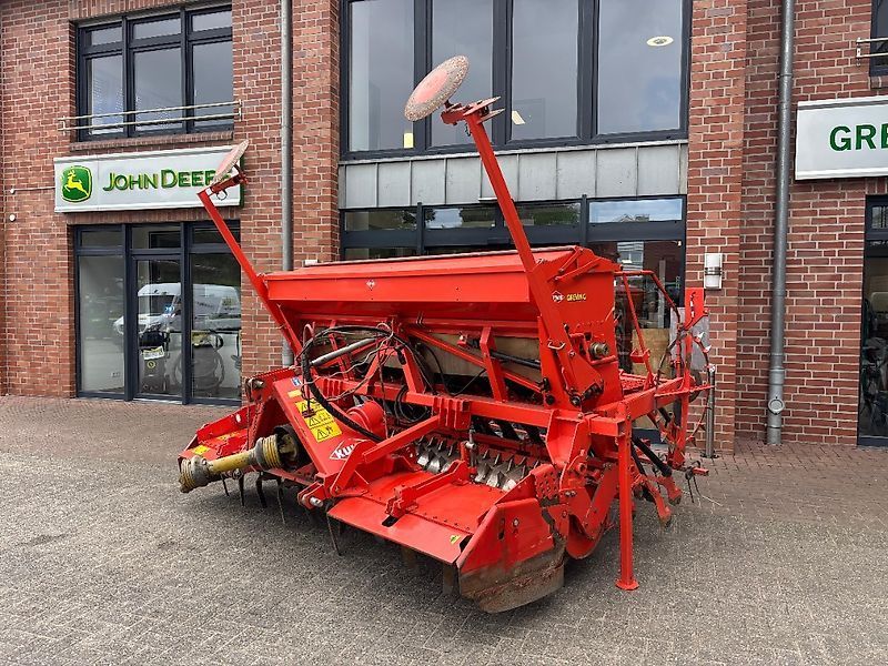 E-FARM: Kuhn integra 3000 + hrb 302 - Drill - id XY1VZHU - €7,750 - Year of construction: 2002 - Engine hours: 1,026,Germany