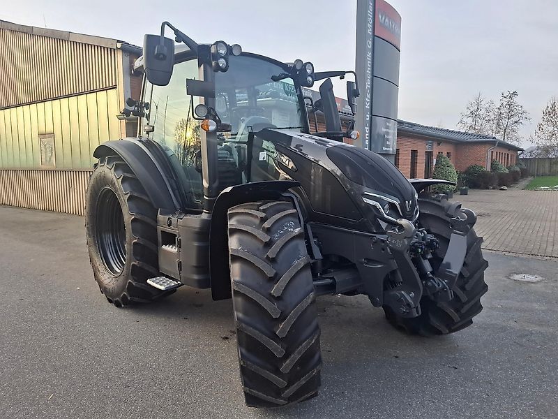 Valtra G 135 A Tractor 91.500 EUR