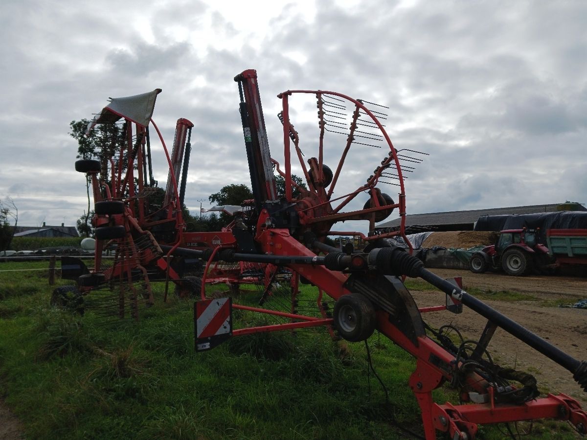 Kuhn GA 8030 Karuzelowy przetrząsacz do siana 15 999 €
