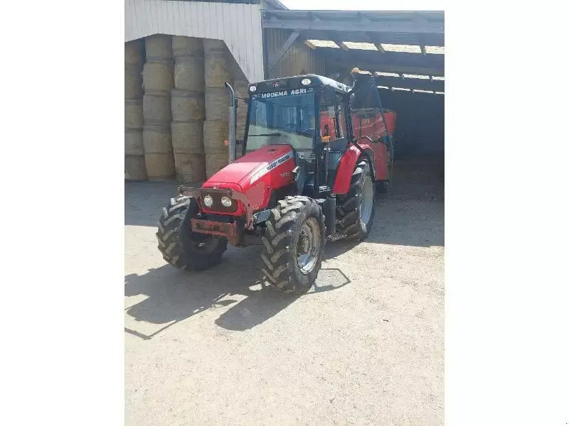 E-FARM: Massey Ferguson 5435 - Tracteur - id FGHKDVK - Année: 2007 - Lecture du nombre d'heure: 7 700,Puissance du moteur (chevaux): 75,France