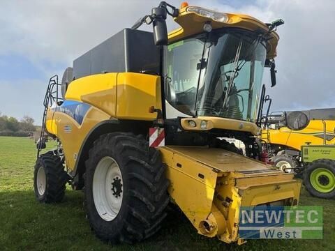 New Holland CR 980 Moissonneuse-batteuse 84 500 €