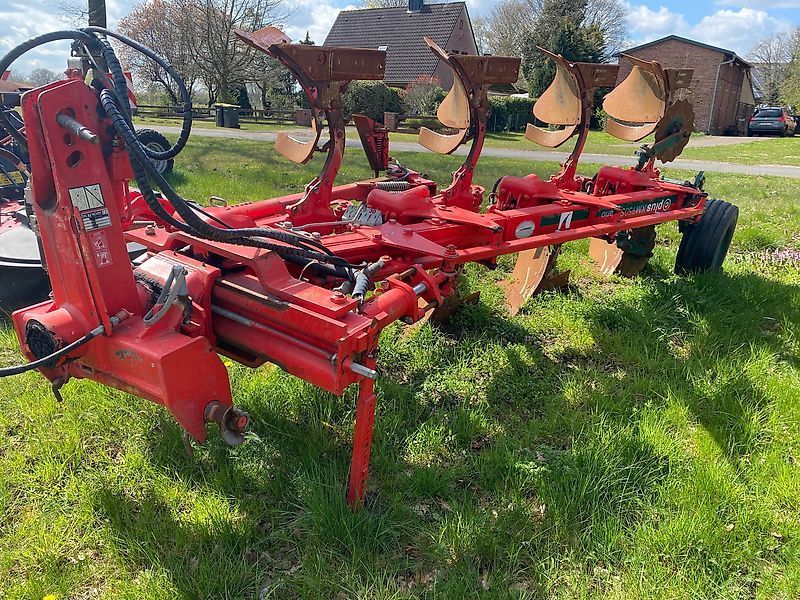 Vogel & Noot 4-schar xm950s vario Pług 8500 €