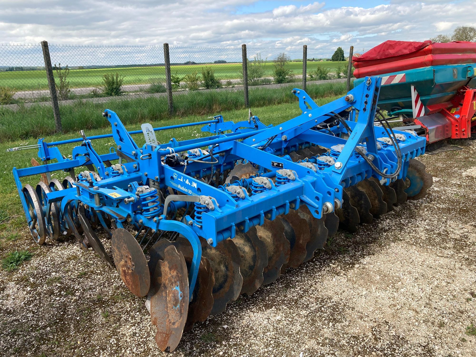 E-FARM: Lemken rubin 10 - Kultywator - id WCYAK5Z - 17 500 € - Rok produkcji: 2019