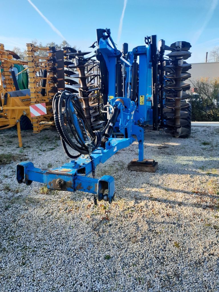 GREGOIRE BESSON blackbird d02 08 Herse à disques et disque compact 9 800 €