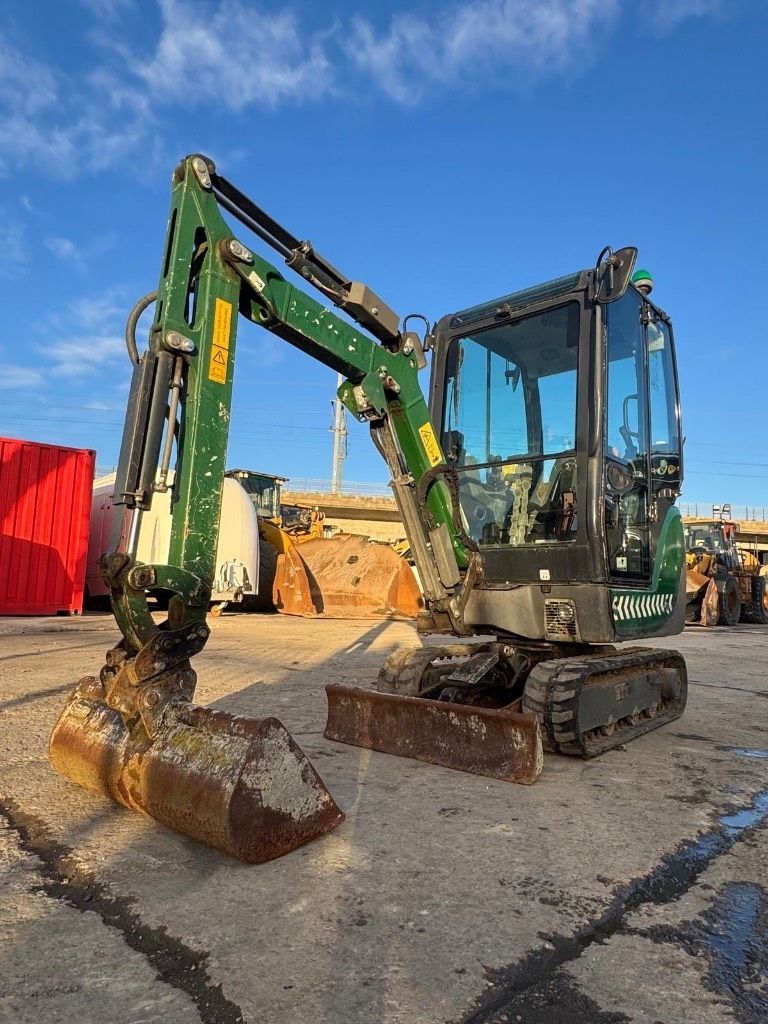 Yanmar sv 16 Minikoparka 11 505 €