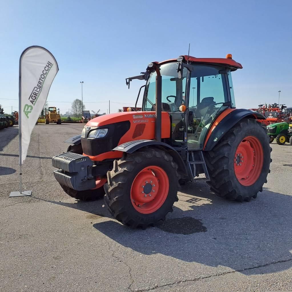 E-FARM: Kubota M 9960 - Traktor - id UG3LWZB - 31 000 € - Rok produkcji: 2014 - Motogodziny: 5991,Moc silnika: 106,Włochy
