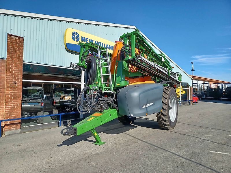 Amazone new amazone ux6201 36 metre trailed sprayer for sale Sprayer