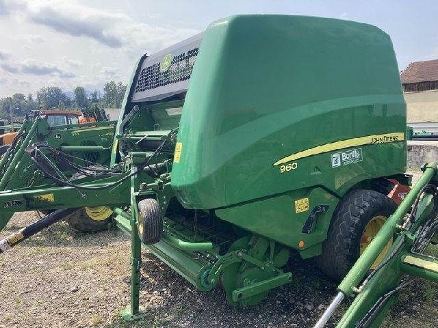 E-FARM: John Deere 960 - Baler - id KCN2AKF - €20,000 - Year of construction: 2015 - France