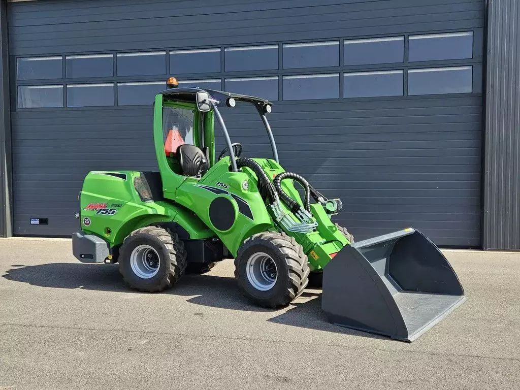 E-FARM: Avant 755i tdl+ mini-shovel - Cargador de ruedas - id ZUYSKW2 - Año: 2025 - Países Bajos