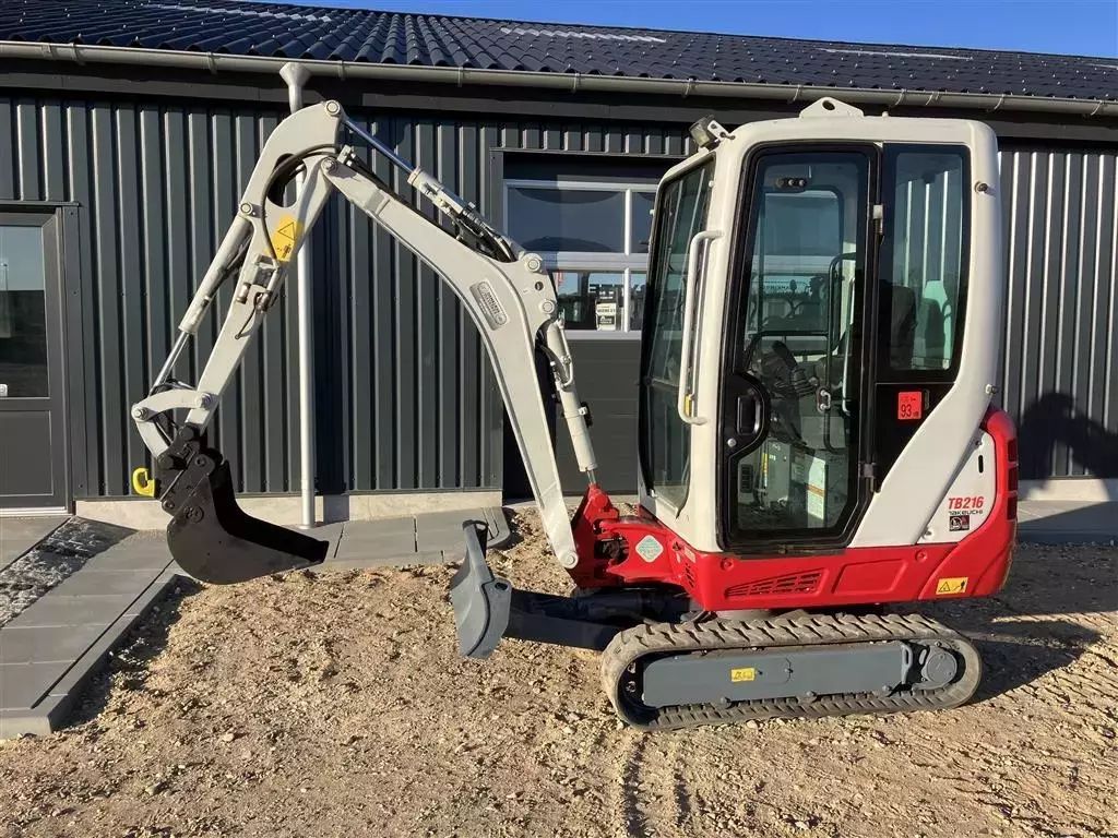 Takeuchi TB 216 Excavator 17.381 EUR