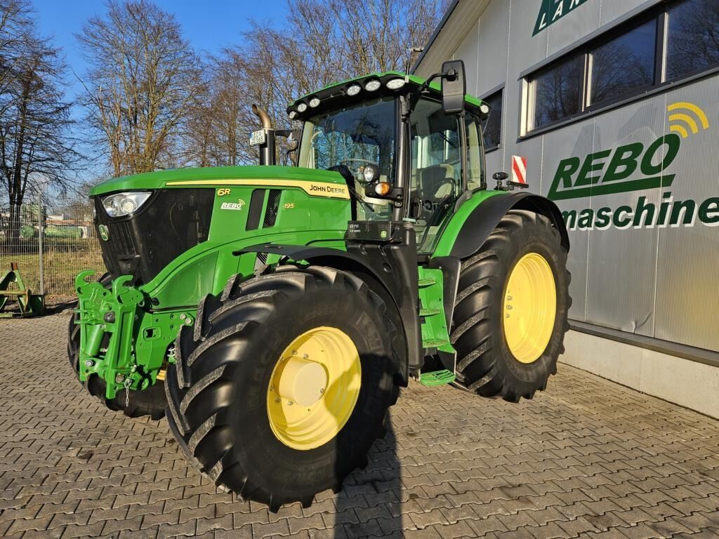John Deere 6R 195 Tractor €134,000