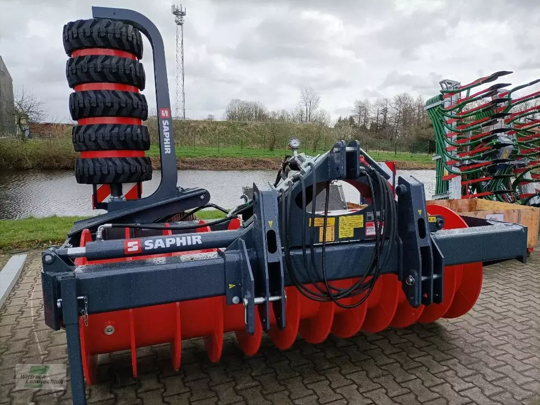 E-FARM: SAPHIR sw 30 h kv - Úthenger - id 7PUYS3V - 14 500 EUR - Gyártási év: 2023 - Németország