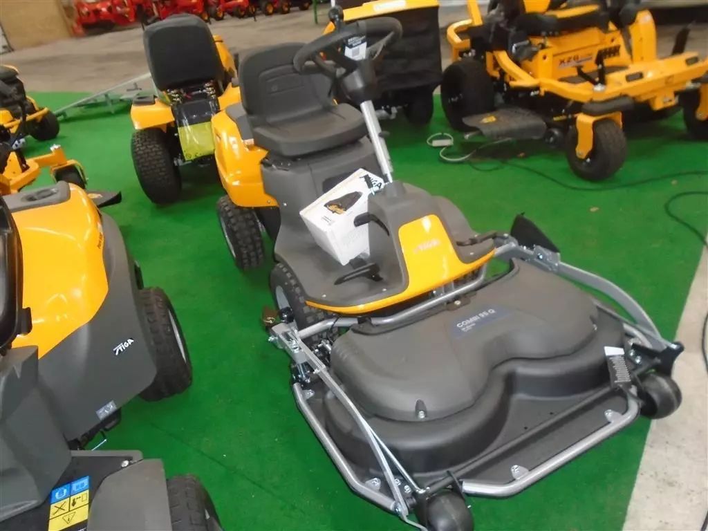 E-FARM: STIGA park 300 lc m/ 95 cm combi klippebord - Lawn mower - id AGLIHZM - Year of construction: 2025 - Denmark