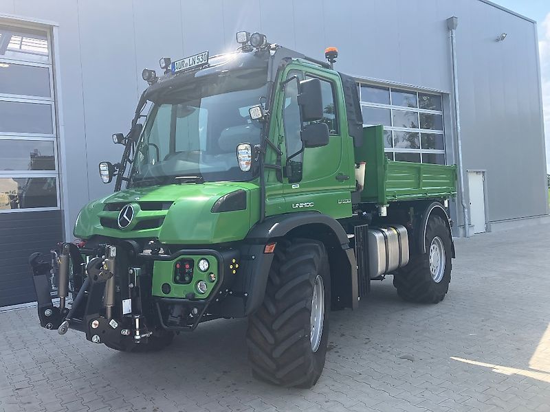 Mercedes-Benz u 530 Vehículo de motor 279.990 €