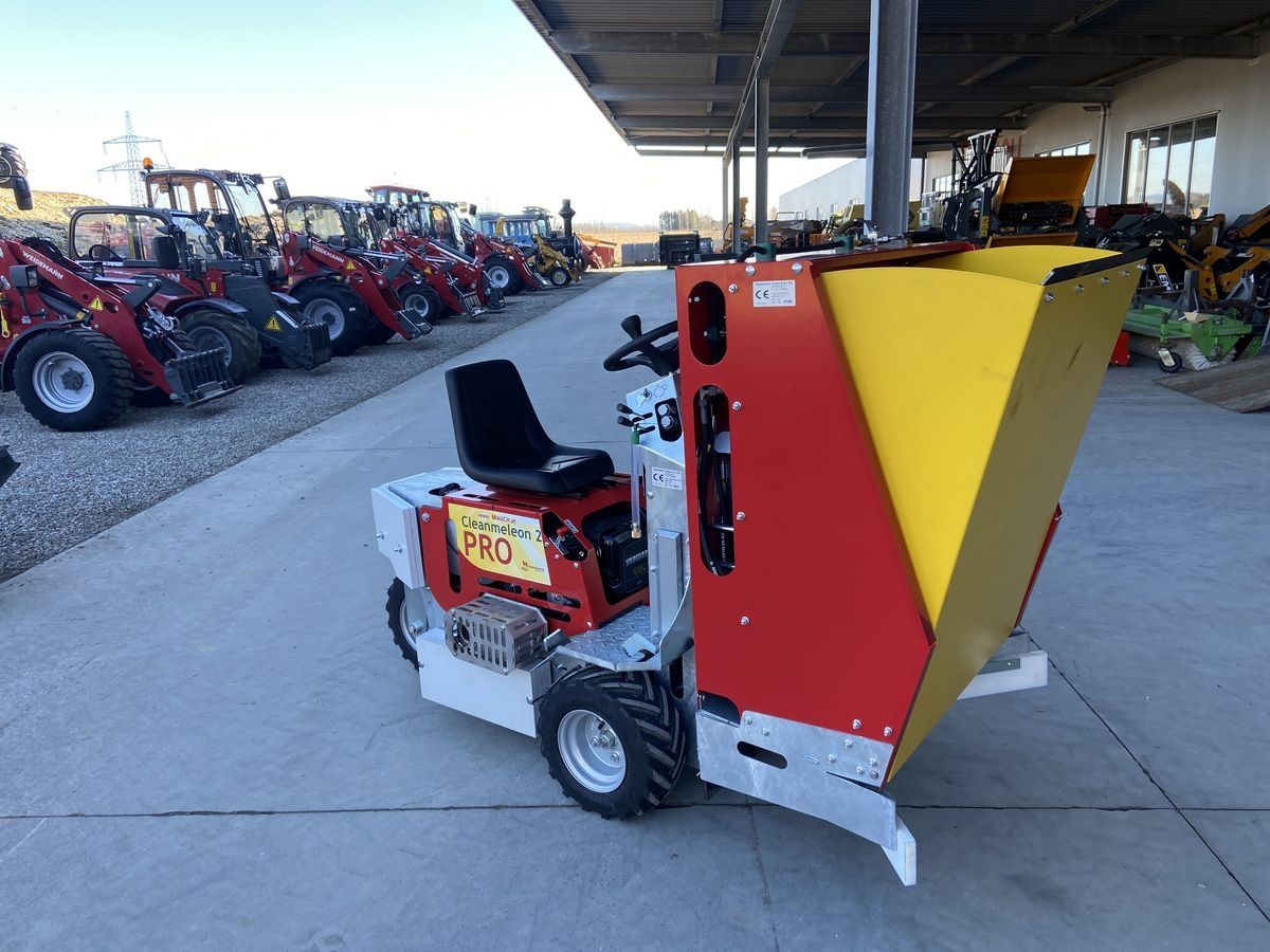E-FARM: Westermann cm2 pro mit einstreugerät front oder heck - Equipos para la cría de animales - id DFNXHS9 - Austria
