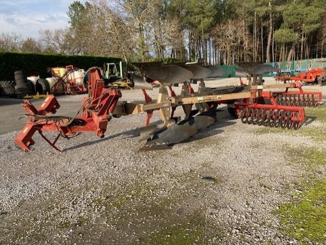 E-FARM: Goizin joker - Charrue - id UMSMLF4 - 5 500 € - Année: 2001 - France