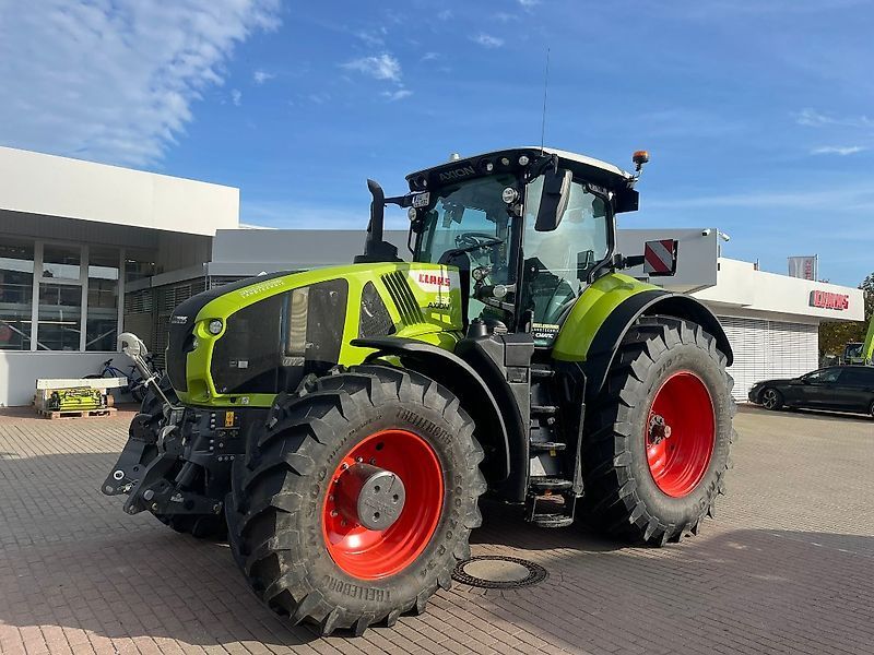 E-FARM: Claas Axion 930 - Tractor - id LNFNHTK - 222.000 € - Año: 2023 - Horas: 300,Potencia del motor: 360,Alemania