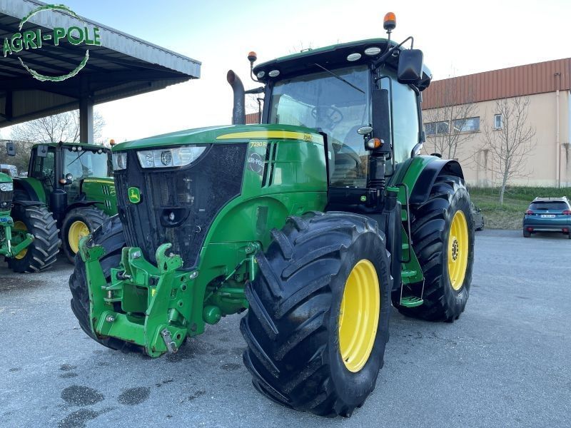 E-FARM: John Deere 7230 R - Traktor - id DVB48ZV - Rok produkcji: 2014 - Motogodziny: 7472,Moc silnika: 230,Francja