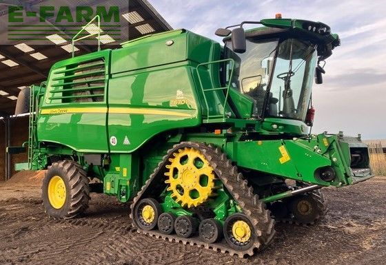 John Deere T 670 i Kombajn zbożowy 274 911 €