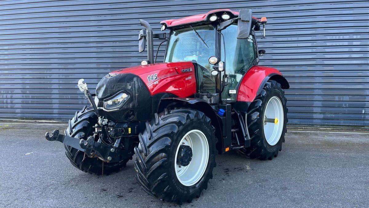 Case IH Maxxum 145 CVX Tractor
