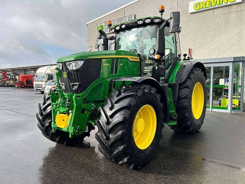 E-FARM: John Deere 6R 230 - Traktor - id XADIESD - 218.300 € - Baujahr: 2024 - Abgelesene Motorstunden: 540,Motorleistung (PS): 230,Deutschland