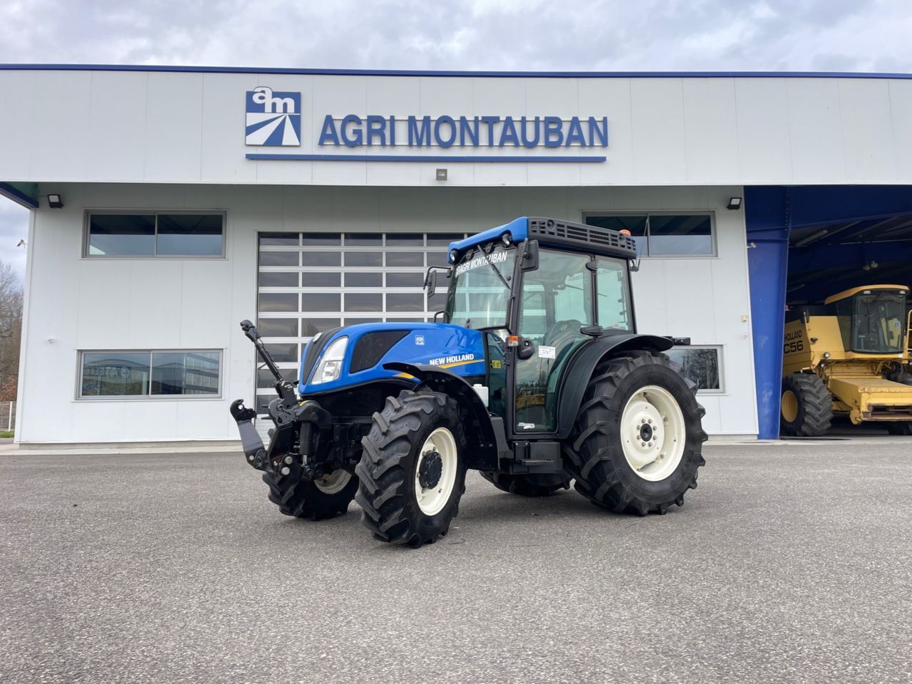 E-FARM: New Holland T4.100 LP - Trattore - id PPNPGWD - 42.500 € - Anno di costruzione: 2020 - Ore: 3.150,Potenza del motore: 100,Francia