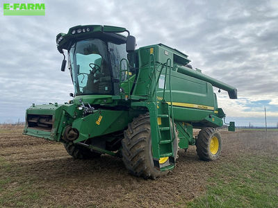 E-FARM: John Deere T 660 - Mähdrescher - id PGJ7WMZ - 79.542 € - Baujahr: 2013 - Abgelesene Motorstunden: 3.745,Ungarn