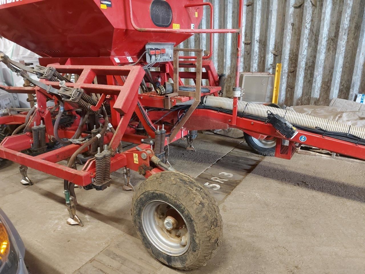 E-FARM: HORSCH co4 4m trailed direct drill - Drill - id G4TQNAD - €17,285 - Year of construction: 2004 - United Kingdom