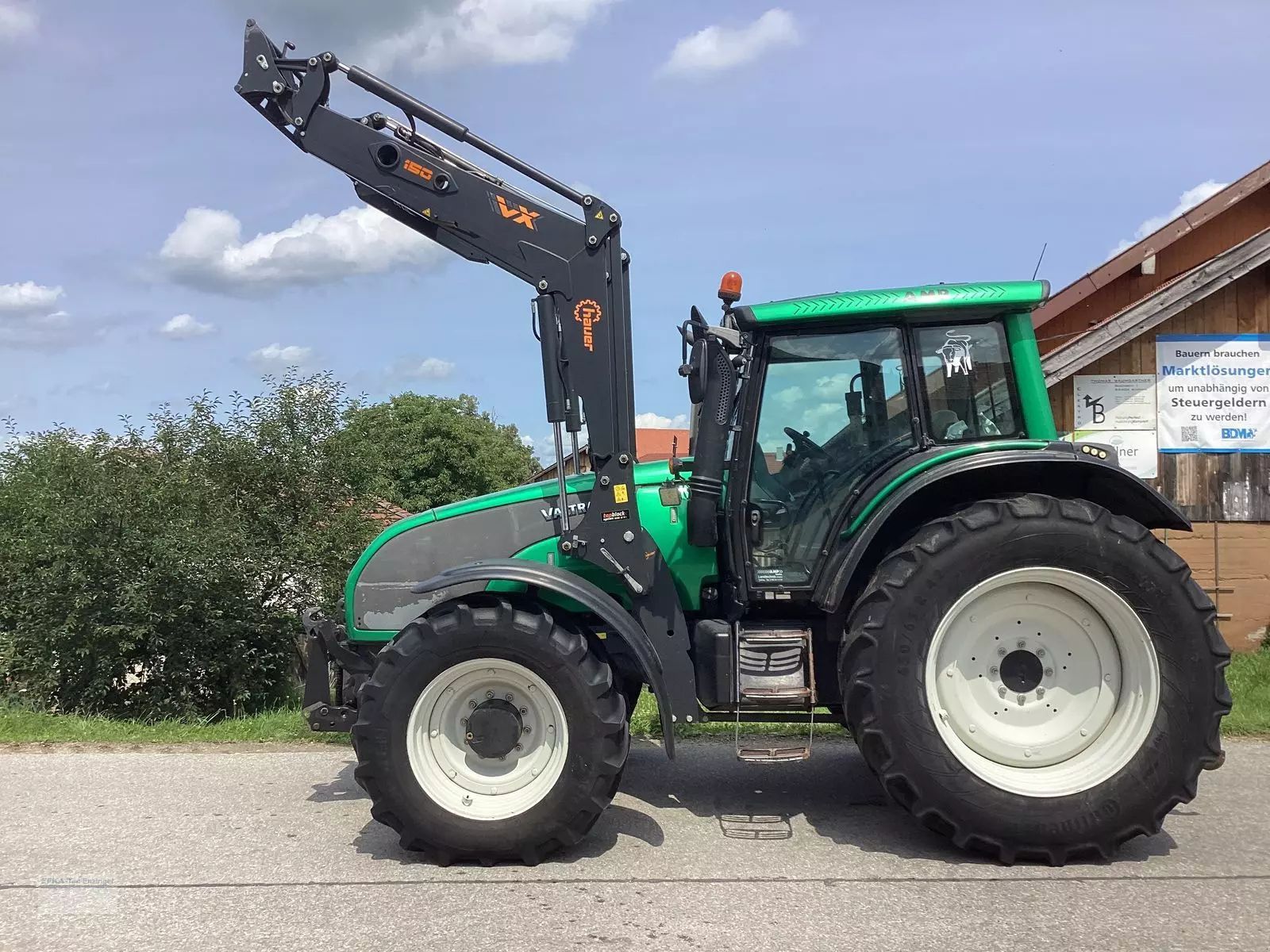 Valtra T 150 Traktorius 45 500 €