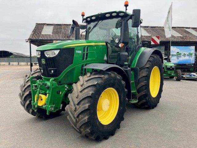 John Deere 6250R Τρακτέρ 136.350 €
