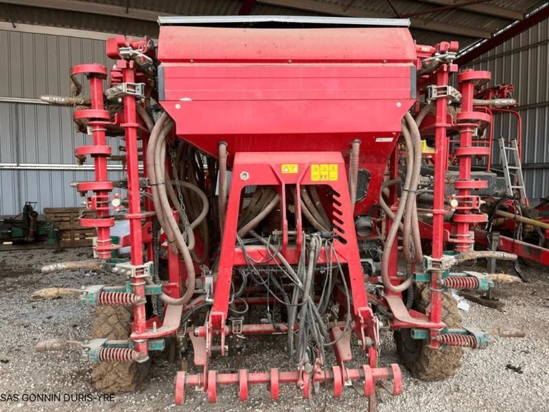 Kverneland ts drill Vetőgép 24 000 EUR