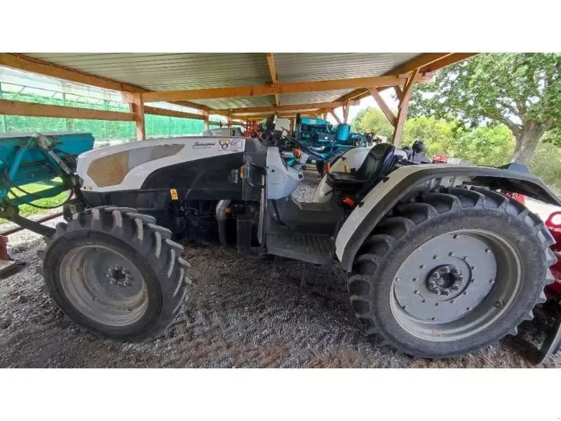 E-FARM: Lamborghini Strike 105 - Tractor - id PTZYCWE - 33.000 € - Año: 2020 - Horas: 1805,Potencia del motor: 105,Francia