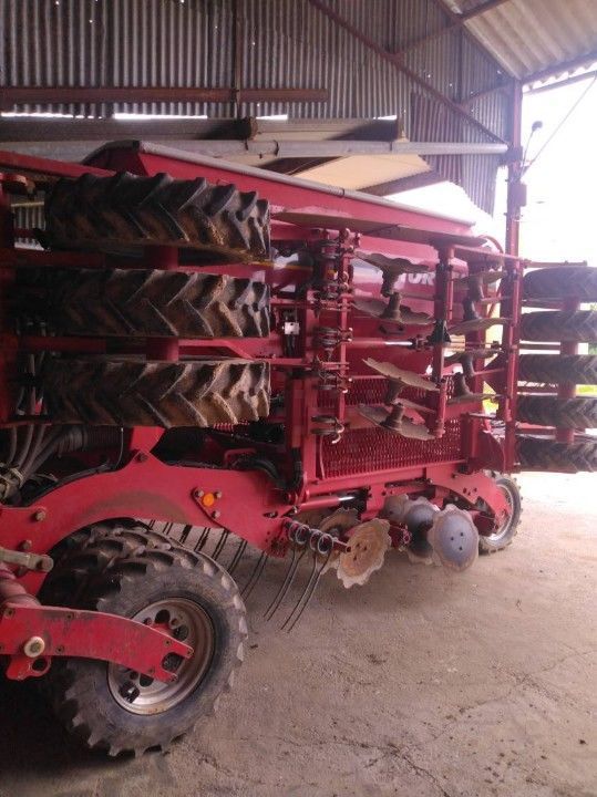 E-FARM: HORSCH Pronto 4 DC - Direct Drill - id SBUKTCB - €44,000 - Year of construction: 2010 - France