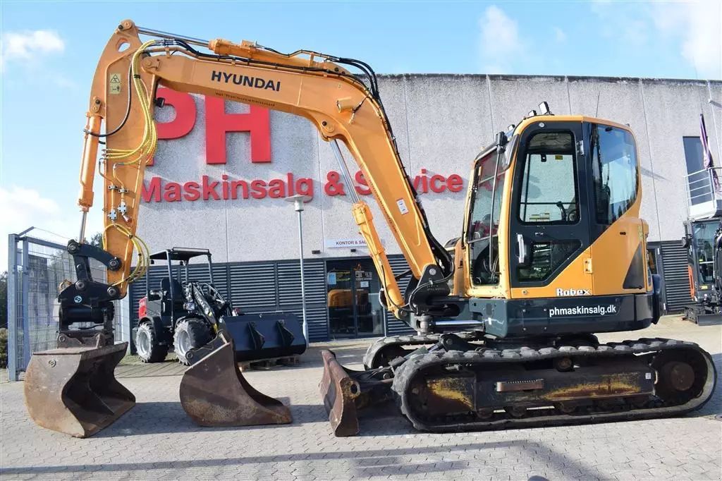HYUNDAI 80cr-9a Excavadora