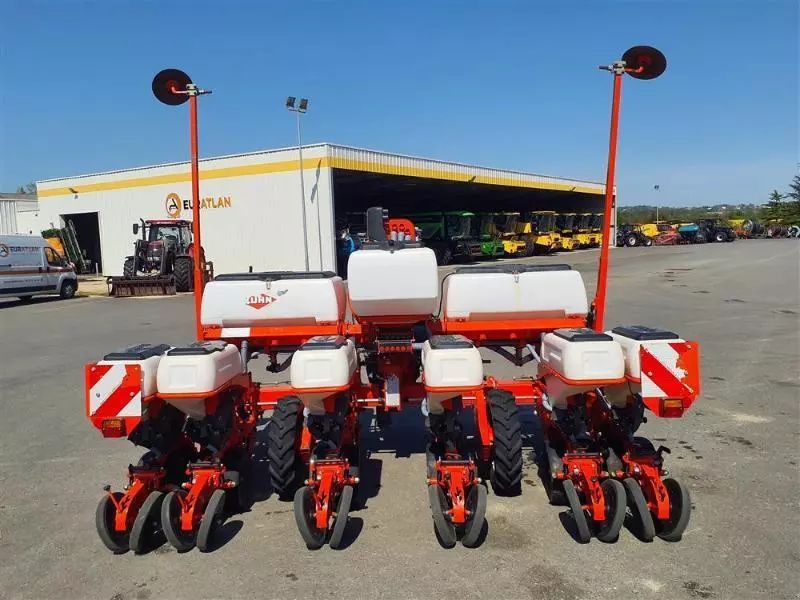 E-FARM: Kuhn maxima2-ts - Tikslusis sėjimas - id I7Y2LGX - 16 000 € - Gamybos metai: 2011 - Prancūzija
