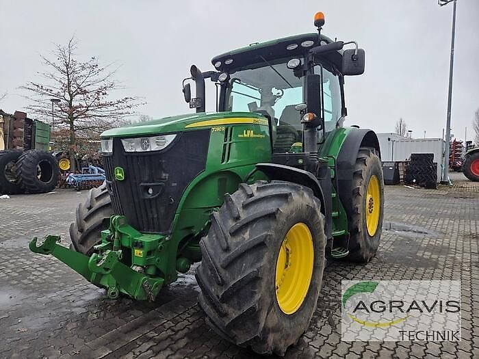 John Deere 7290 R Tractor €79,900